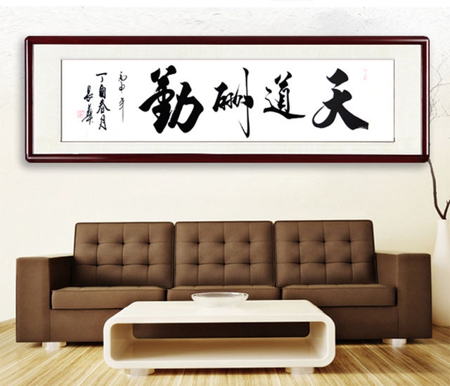 家里装饰画这样挂，秒变高级